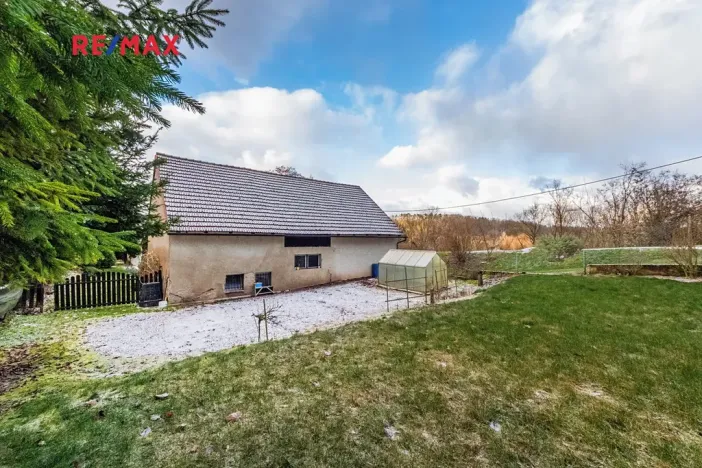 Prodej rodinného domu, Sazená, 93 m2