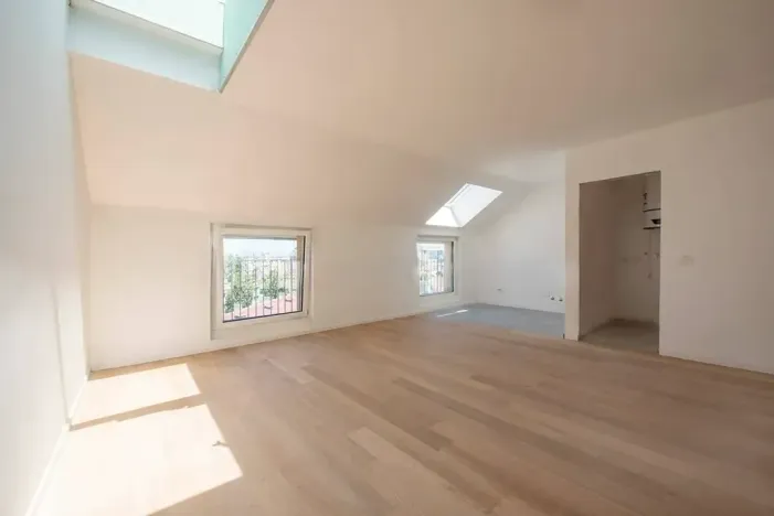 Prodej bytu 3+kk, Milán, Itálie, Via Giacomo Antonini, 90 m2