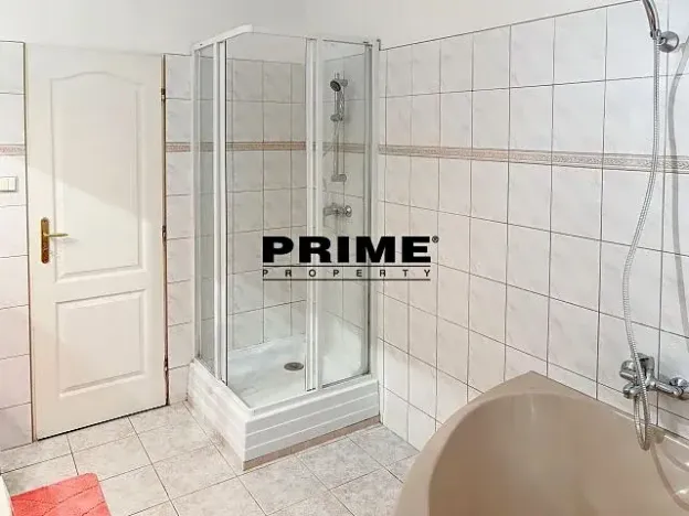 Pronájem rodinného domu, Praha - Nebušice, V březinkách, 365 m2