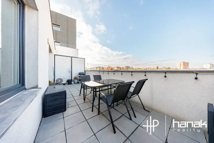 Pronájem bytu 2+kk, Olomouc, Wolkerova, 61 m2