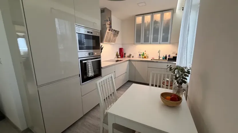 Prodej bytu 2+kk, Brno, Výstavní, 54 m2