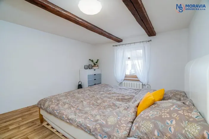 Prodej rodinného domu, Senička, 200 m2