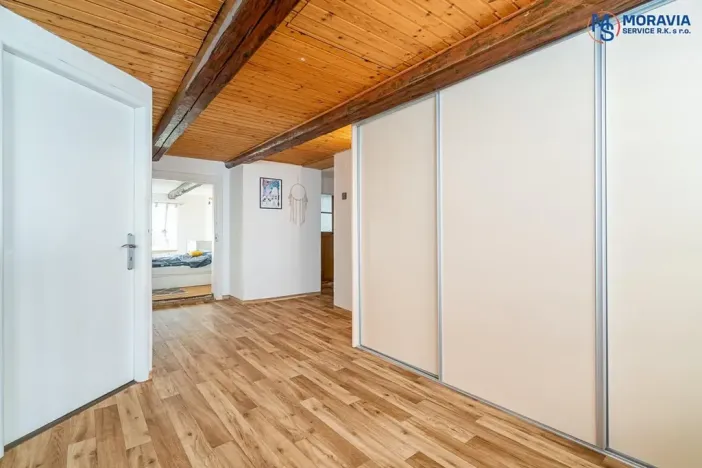 Prodej rodinného domu, Senička, 200 m2