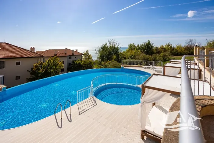 Prodej bytu 2+kk, Kavarna, Bulharsko, 97 m2