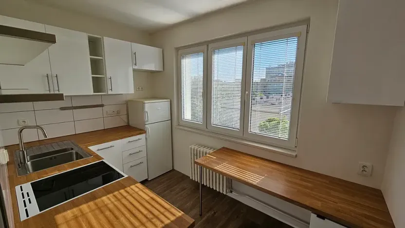 Pronájem bytu 2+1, Praha - Veleslavín, Čílova, 54 m2