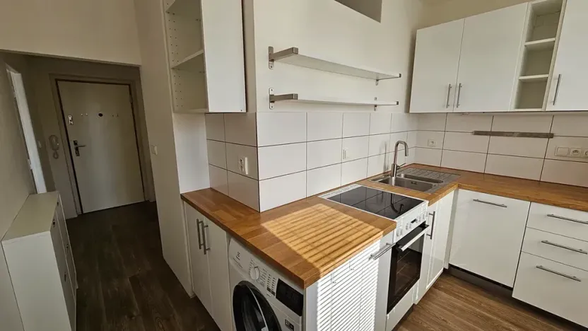 Pronájem bytu 2+1, Praha - Veleslavín, Čílova, 54 m2