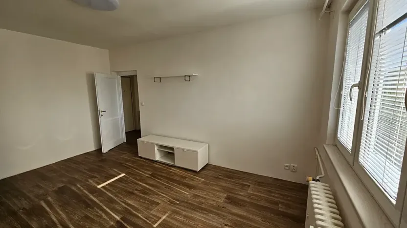 Pronájem bytu 2+1, Praha - Veleslavín, Čílova, 54 m2