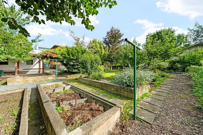 Prodej pozemku pro bydlení, Praha - Zbraslav, Nebeského, 740 m2