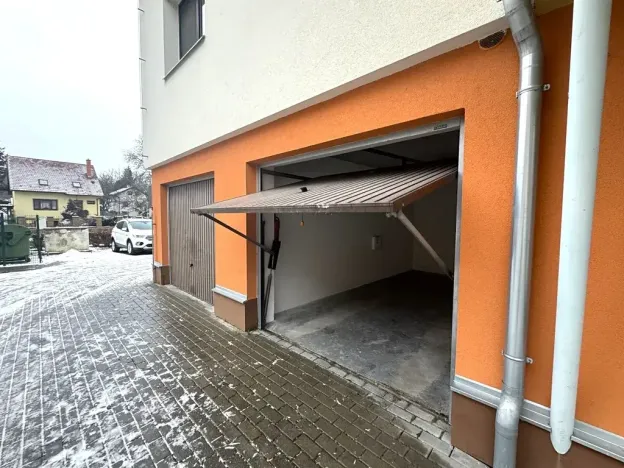 Prodej garáže, Střelice, Ant. Smutného, 16 m2