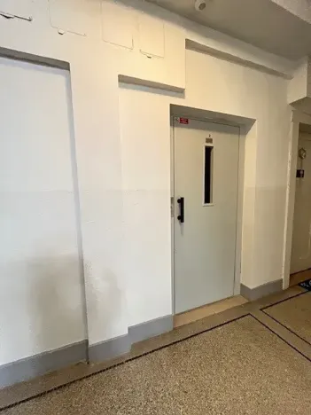 Pronájem bytu 2+kk, Praha - Žižkov, Radhošťská, 49 m2