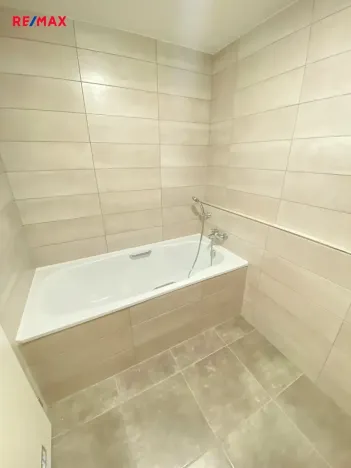 Pronájem bytu 2+kk, Plzeň, U Borských kasáren, 54 m2