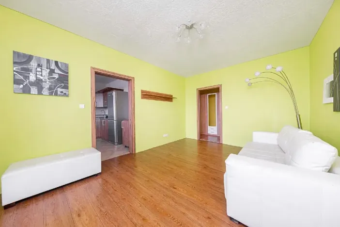 Prodej bytu 3+1, Pardubice, Palackého třída, 71 m2