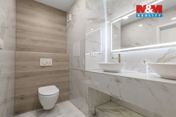 Prodej bytu 2+1, Ostrava - Výškovice, Břustkova, 62 m2