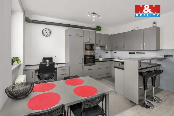 Prodej bytu 2+kk, Chrudim - Chrudim IV, Palackého třída, 72 m2