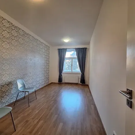 Pronájem bytu 2+1, Praha - Bubeneč, U zeměpisného ústavu, 46 m2