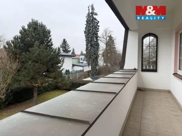 Pronájem rodinného domu, Průhonice, Kosatcová, 291 m2