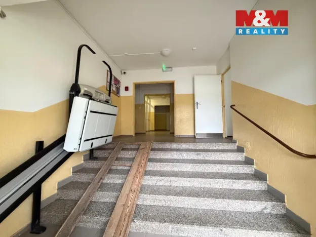 Prodej bytu 3+1, Bílina, Sídliště Za Chlumem, 80 m2