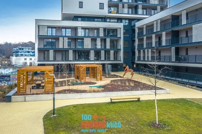 Pronájem bytu 2+kk, Praha - Modřany, Mezi vodami, 55 m2