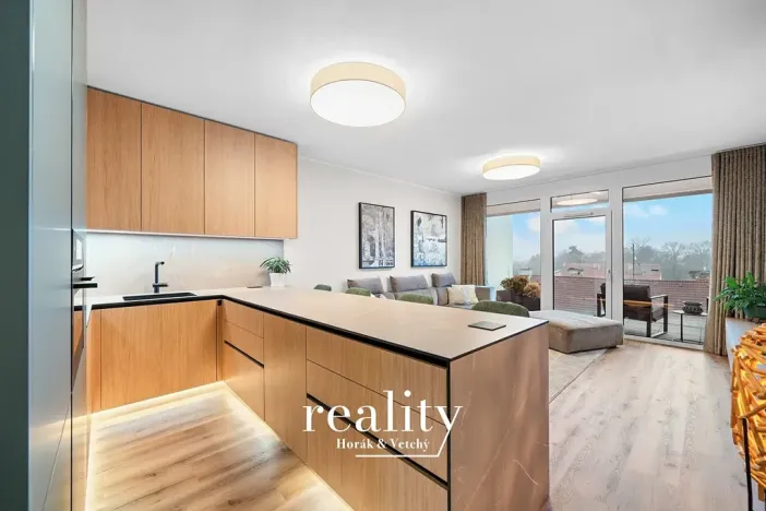 Prodej bytu 4+kk, Znojmo, Jarošova, 110 m2