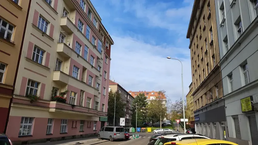 Pronájem bytu 2+kk, Praha - Žižkov, Buchovcova, 47 m2