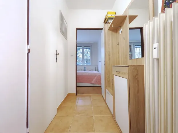 Prodej bytu 1+1, Čelákovice, Rumunská, 33 m2