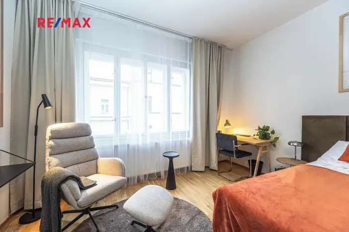 Pronájem bytu 3+kk, Praha - Žižkov, Milíčova, 69 m2