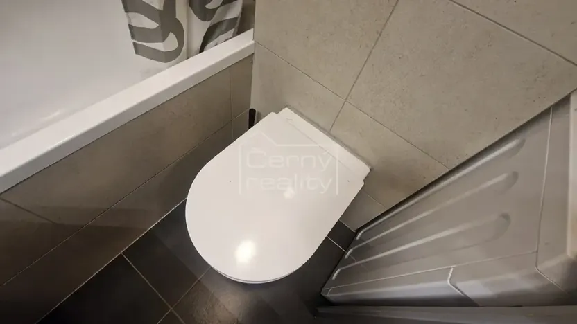 Pronájem bytu 1+kk, Chrudim, Podkopanický mlýn, 30 m2