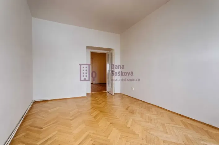 Pronájem bytu 2+1, Jindřichův Hradec, Komenského, 70 m2