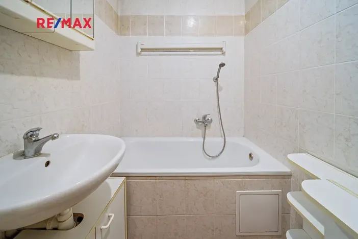 Prodej bytu 2+1, Praha - Žižkov, K lučinám, 50 m2