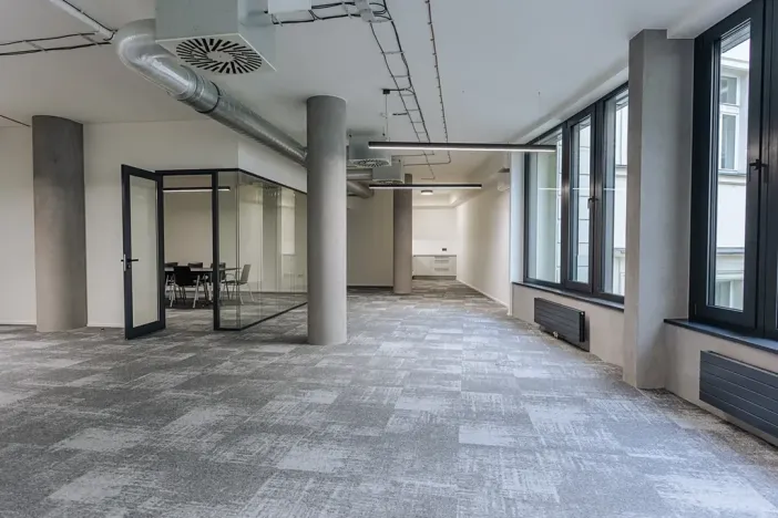 Pronájem kanceláře, Praha - Nové Město, Václavské náměstí, 654 m2