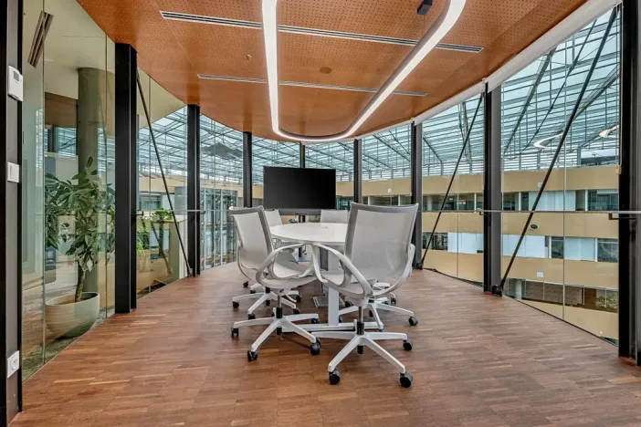 Pronájem kanceláře, Praha - Modřany, Mezi vodami, 250 m2