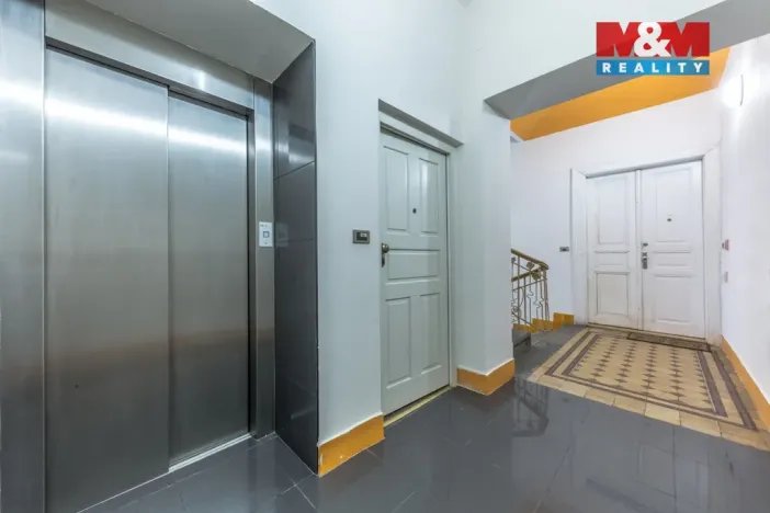 Prodej bytu 2+kk, Praha - Staré Město, Týnská ulička, 42 m2