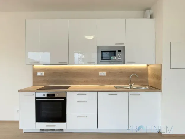 Pronájem bytu 2+kk, Ústí nad Orlicí, Východní, 64 m2