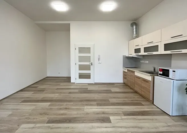 Pronájem bytu 1+kk, Brno, Lidická, 36 m2