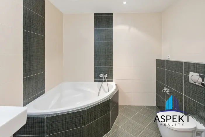 Pronájem bytu 2+kk, Praha - Stodůlky, Tlumačovská, 58 m2