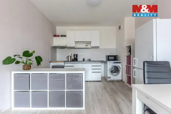 Pronájem bytu 3+kk, Praha - Modřany, Hasova, 65 m2