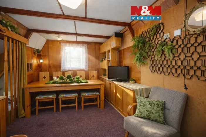 Prodej chaty, Červený Kostelec, Chrby, 34 m2