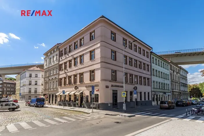 Pronájem restaurace, Praha - Nusle, Sekaninova, 254 m2