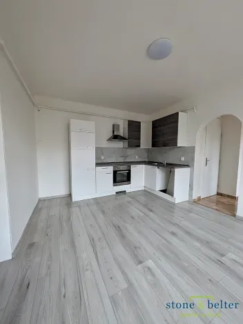 Pronájem bytu 2+kk, Louny, Poděbradova, 48 m2