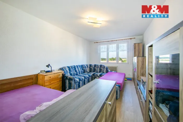 Prodej bytu 3+1, Toužim, Sídliště, 85 m2