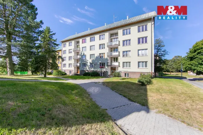 Prodej bytu 3+1, Toužim, Sídliště, 85 m2