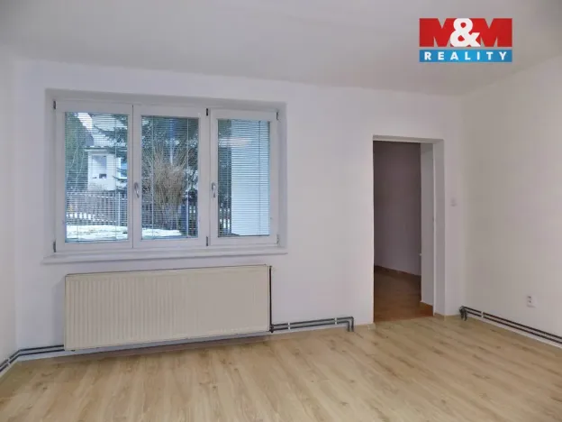 Pronájem bytu 2+kk, Děčín - Děčín II-Nové Město, Lužická, 41 m2