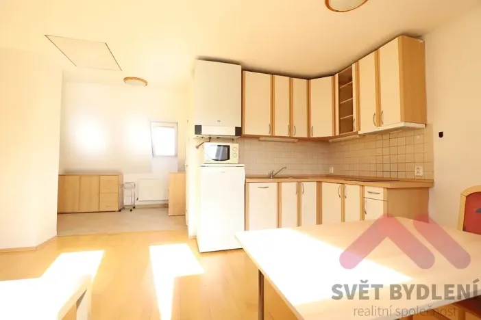 Pronájem bytu 2+kk, Praha - Radlice, Na Farkáně III, 57 m2