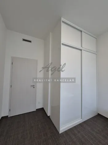 Pronájem bytu 2+kk, Brno, 54 m2