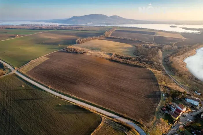 Prodej pozemku pro bydlení, Pouzdřany, 62276 m2