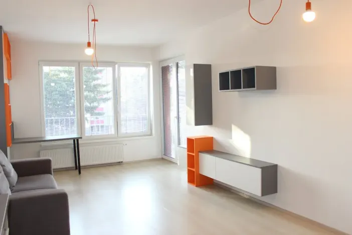 Pronájem bytu 2+kk, Pardubice - Zelené Předměstí, Pod Vinicí, 63 m2