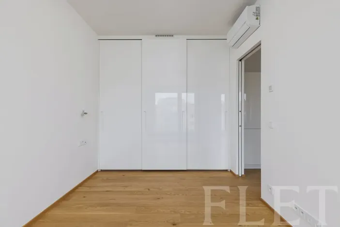 Pronájem bytu 2+kk, Praha - Bubeneč, Vítězné náměstí, 47 m2