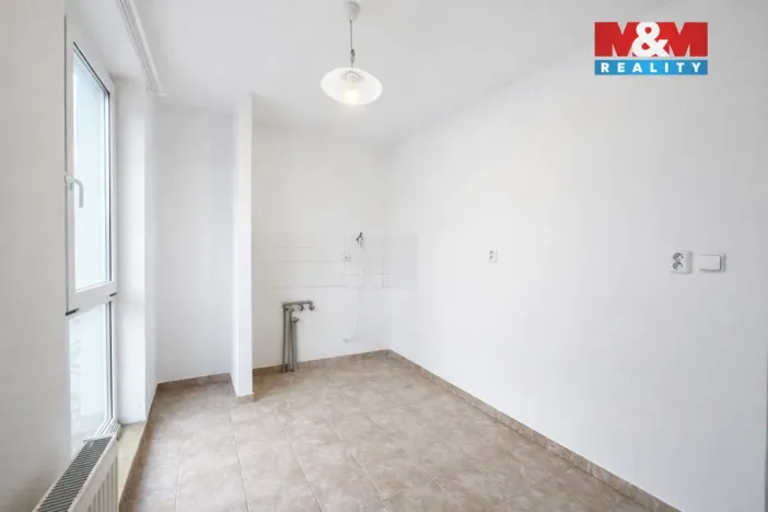 Prodej bytu 1+kk, Praha, Vřesová, 28 m2