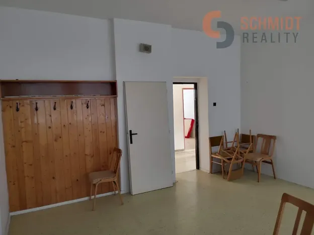 Prodej komerční nemovitosti, Jeseník nad Odrou, 4000 m2