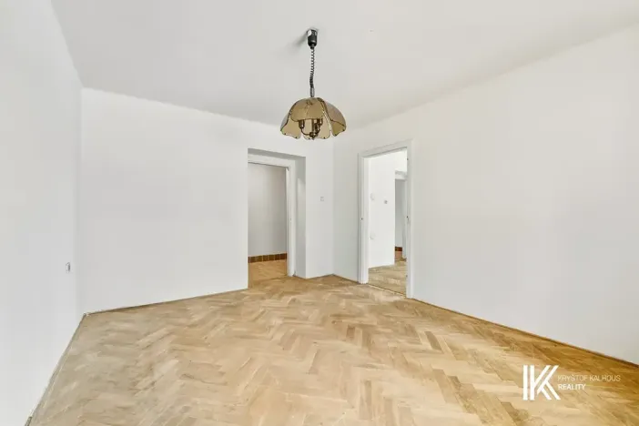 Prodej bytu 2+1, Rybitví, Činžovních domů, 58 m2